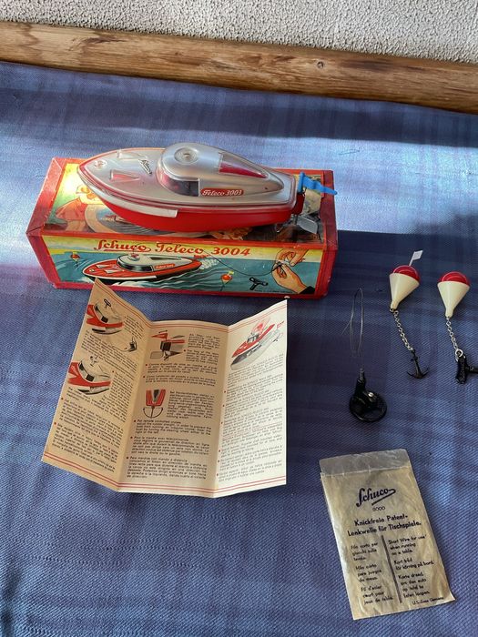 Brinquedo schuco boat