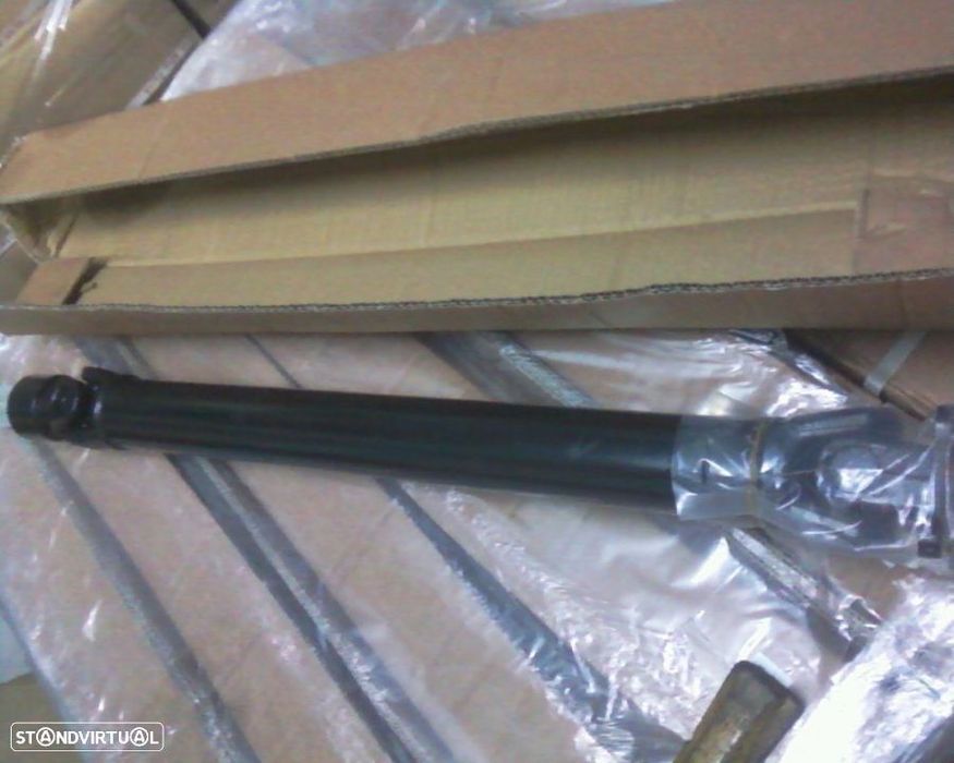 Veio de transmissão Nissan Vanette cargo 2300 1994-2001 (NOVA)
