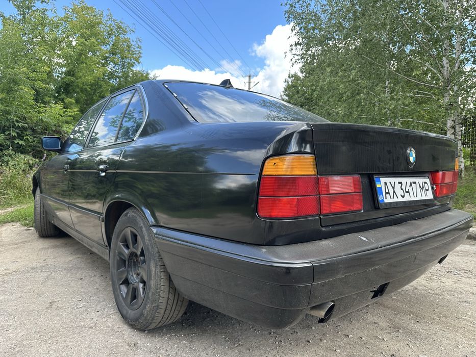Продам BMW 520 e34