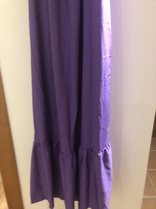 Vestido longo em roxo