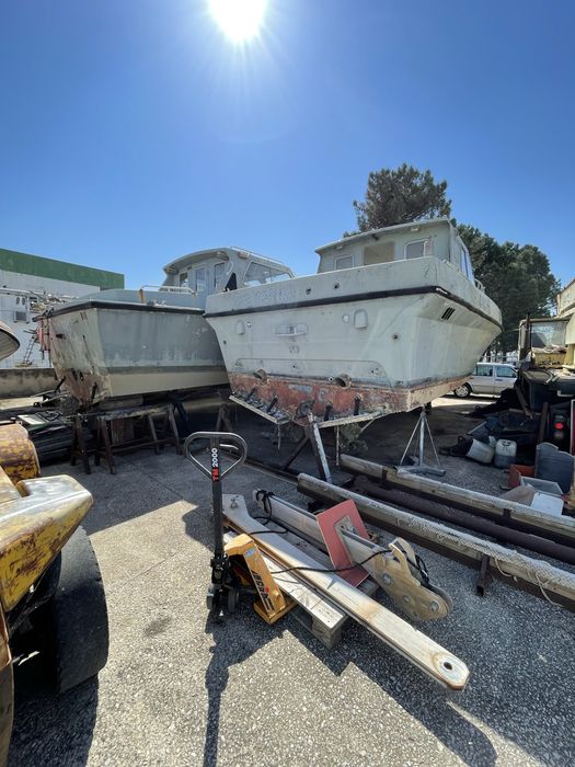 Barco Lancha 12m para Restauro