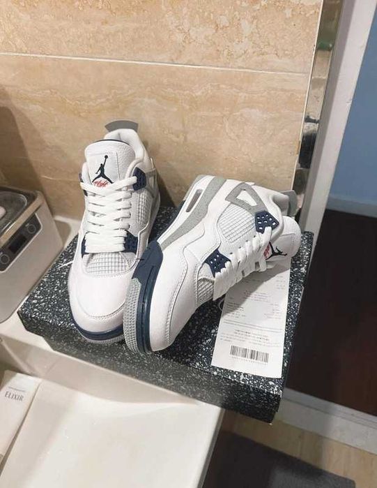 Jordan 4 Retro Midnight Navy Rozmiar 42