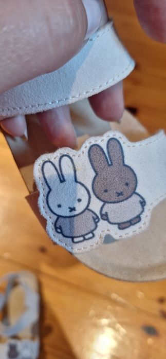 Sandałki Miffy 25 H&M