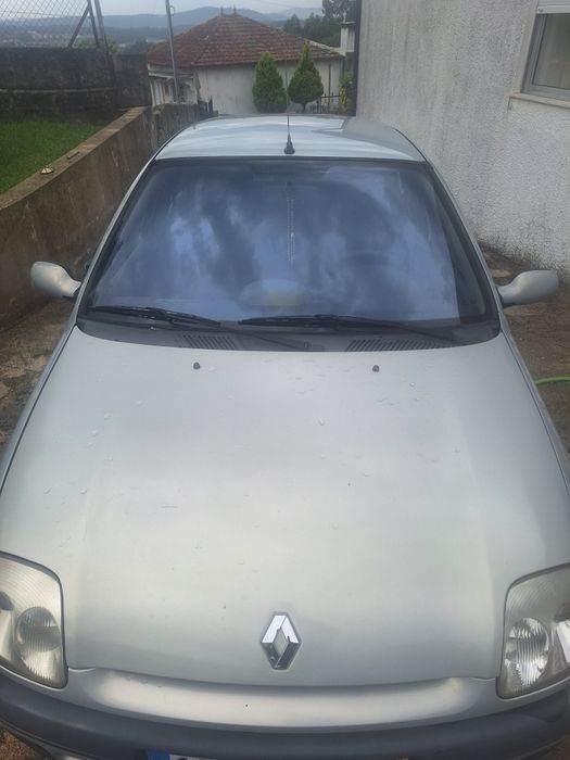 Renault clio de 2001