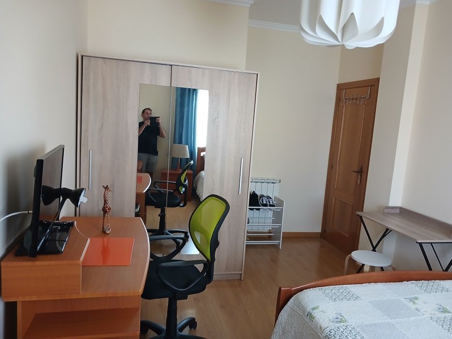 Quarto  para alugar.