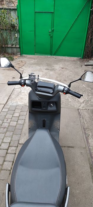 Aima A700  сів поїхав