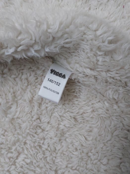 Жилетка безрукавка