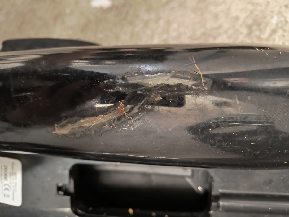 Łódka zanętowa karpiowa