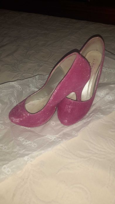 Salto Rosa tamanho 35