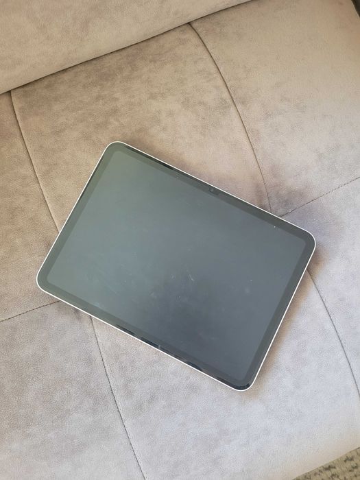 Sprzedam Ipad 11gen