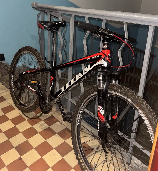 Продам велосипед ровер Titan