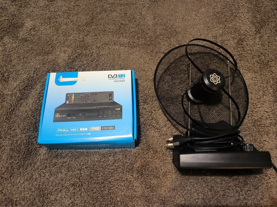 Nowy. Dekoder DVB-T 2