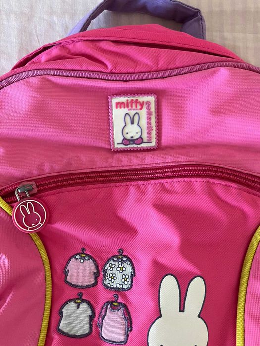 Mochila escolar Miffy rosa e lilás, cerca de 25 x 30 cm