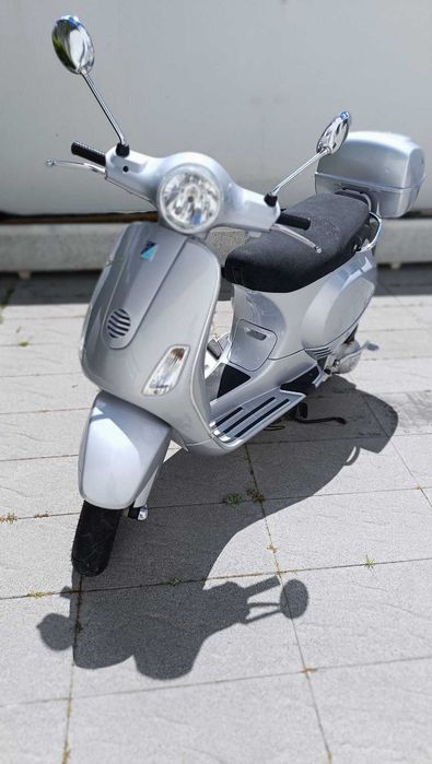Vespa 125 LX, excelente, 4262 km, oferta da mala original Vespa