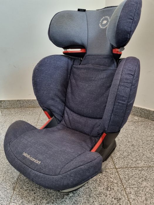 2 Cadeiras auto grupo 2/3 Bebéconfort