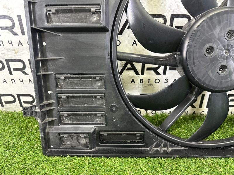 Вентилятор охлаждения радиатора AUDI A3 8V 1.8 CNSB 2016