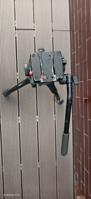 Manfrotto 055XPROB statyw z głowicą Manfrotto 501 HDV