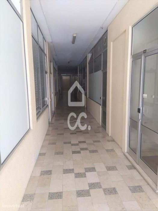 Loja em Azurém