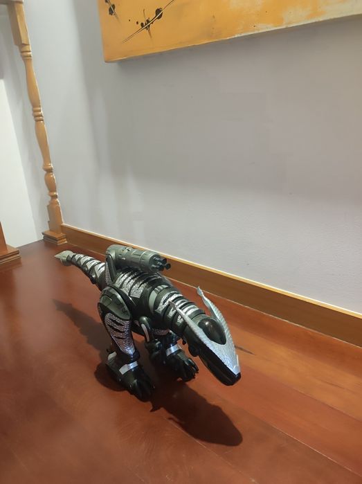 Dinossauro Robot