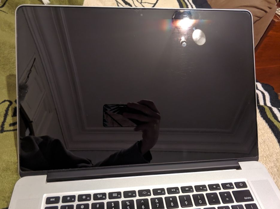 Обмін Macbook pro 15" 2015 8/512 з дискретною відеокартою