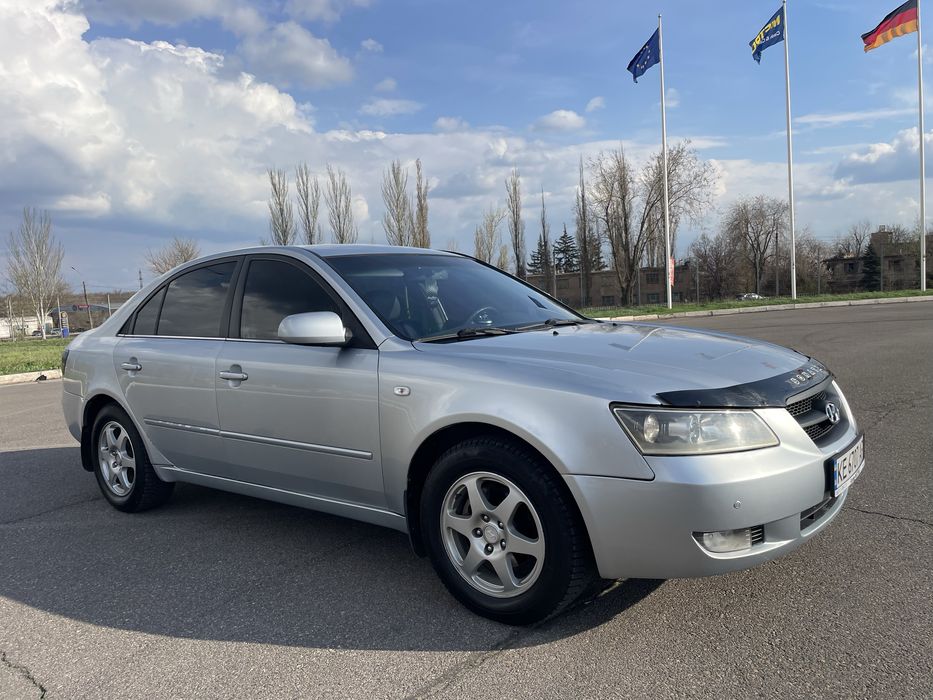 Продам    Sonata 2.4 газ/бен