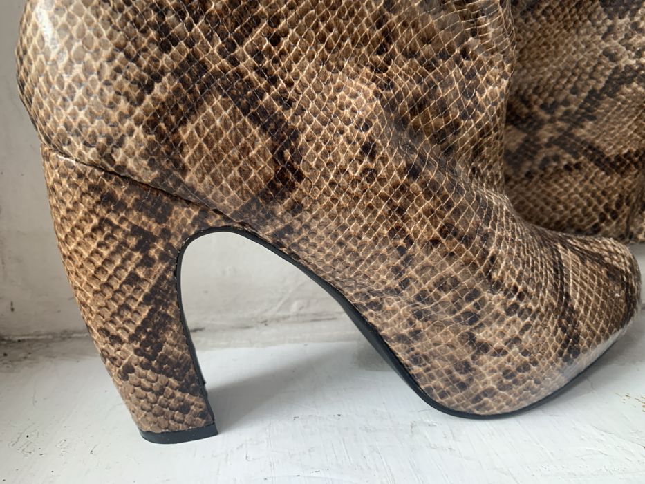 Чоботи питон “ZARA”