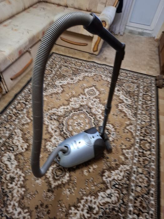 Пылесос самсунг,