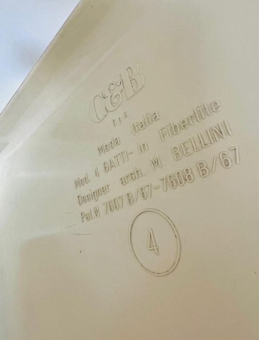 Conjunto mesas brancas 4 Gatti