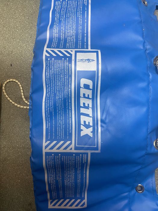 Protecao mini trampolim