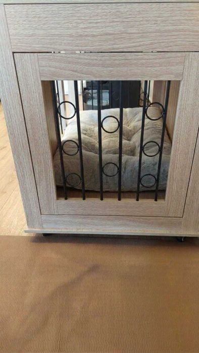 Móvel/ crate para cão em madeira