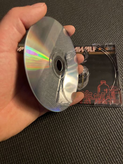 Yelawolf - Radioactive (2011) CD