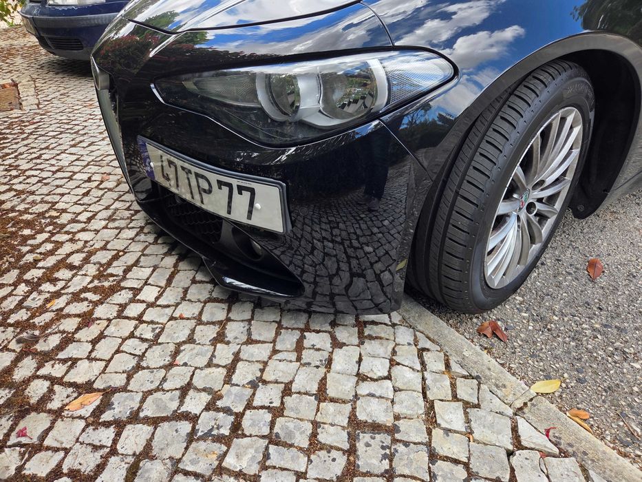 Alfa Romeo Giulia 2.2 Diesel AT8 Super | Nacional | Pele Camel | 118 mil km