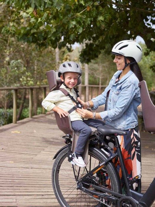 Fotelik rowerowy tylny BOBIKE MAXI TOUR EXCLUSIVE na tył