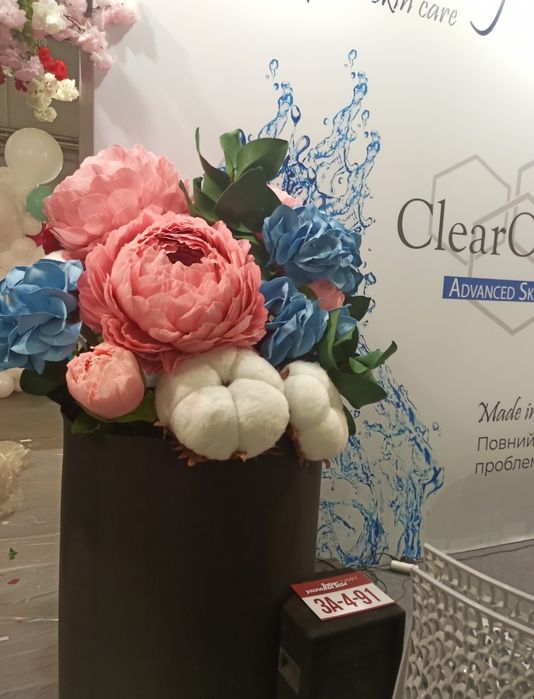 Арки весільні,декор,ростові квіти ,фотозони,оренда та виготовлення