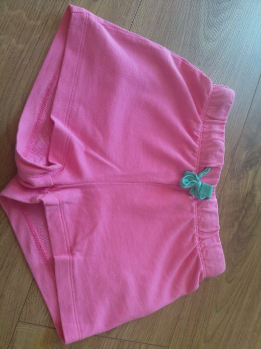 Krótkie spodenki 4 szt r 98/104