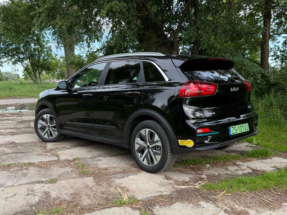 KIA E-NIRO 64 KWh 204 KM