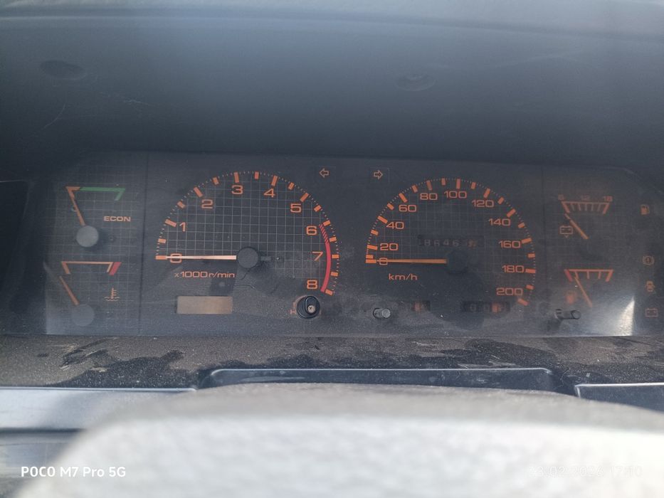 Nissan Bluebird T12 2.0 бензин