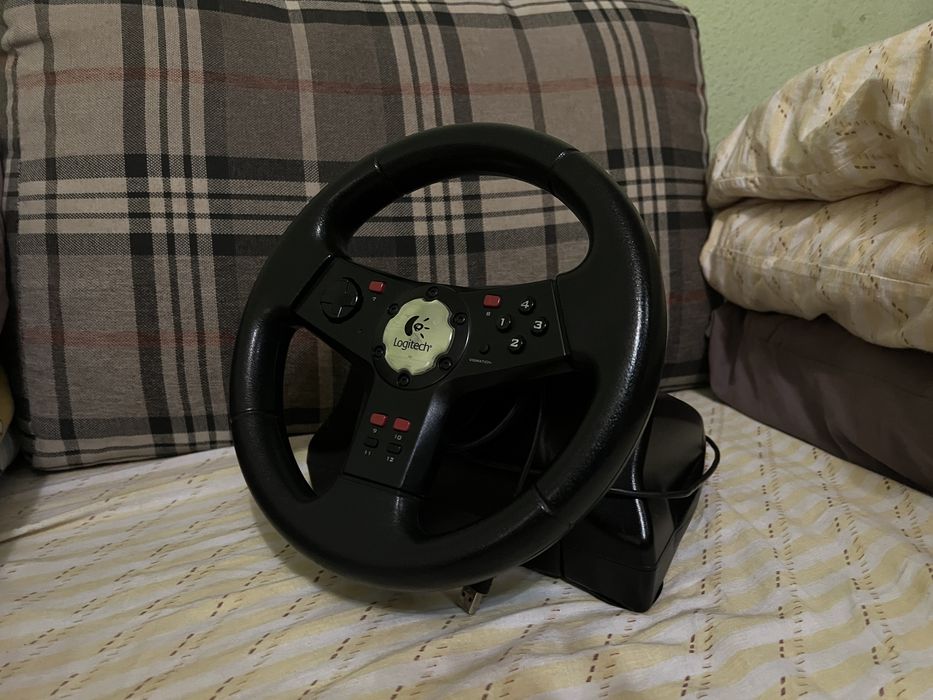 Logitech Formula Vibration Feedback Wheel