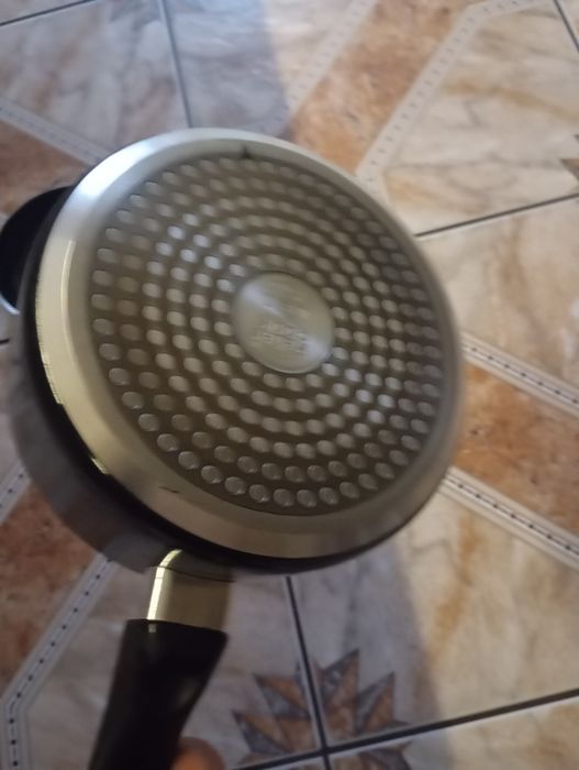 Rondelek nowy i mała patelnia