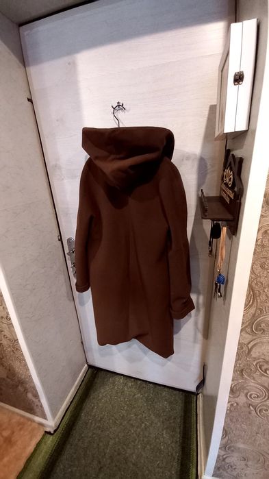 Продам женское пальто