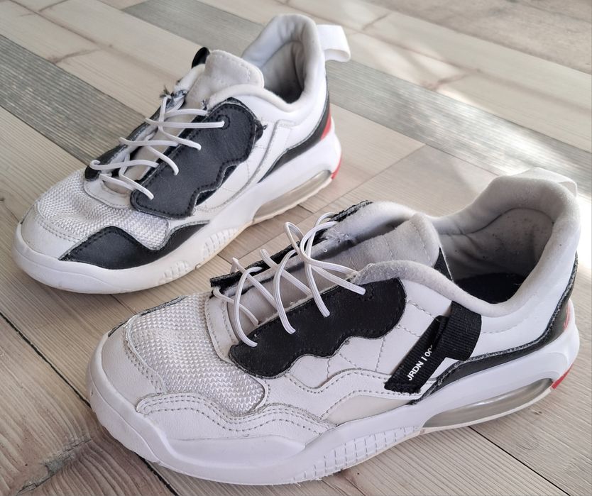 Кросівки шкіряні AirJordan200 (р.34)