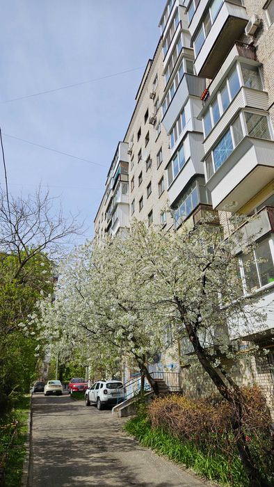 М Вокзальна 15 хв, Гладківська, Липківського, Роздільна 2к, Низький Поверх
