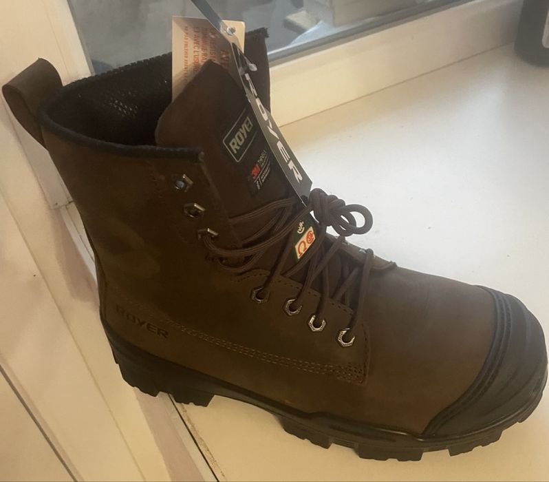 Берці зимові «Rover” гарної якості.