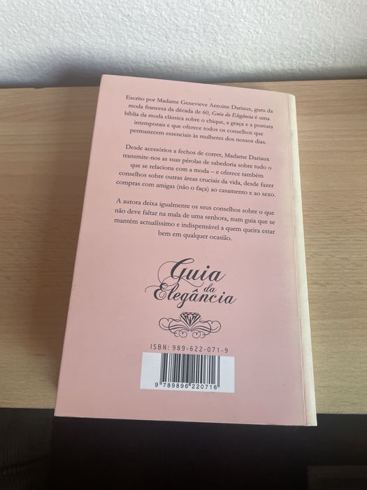 Livro Guia da Elegância