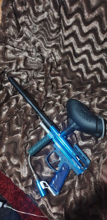 Arma paintbal usada
