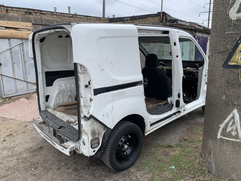 Кузов по частинам Doblo 263 Combo 263 четверть частина кузова лонжерон