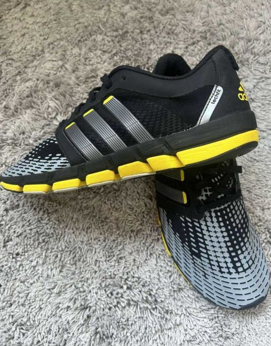Кросівки чоловічи розмір 45 Adidas