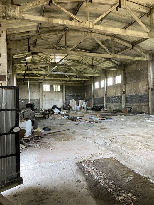 Здається в оренду комерціне приміщення