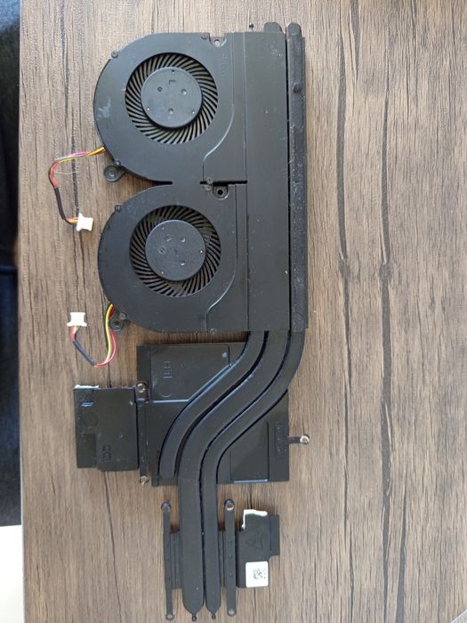 Radiator wraz z wiatrakami Acer predator Helios 300