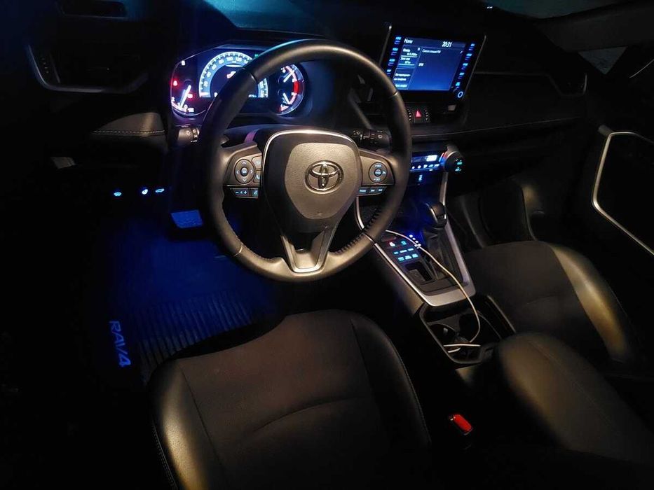 Toyota RAV4  2022 стан ідеал